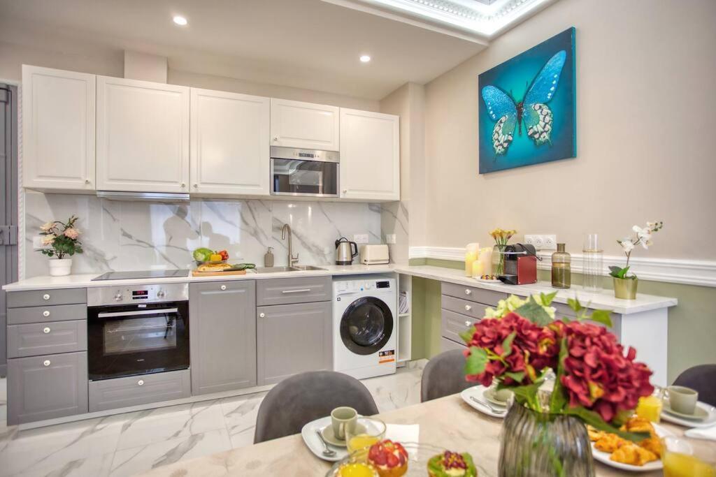 Charming Apart New 2 Bedrooms With Aircon Paris Ngoại thất bức ảnh