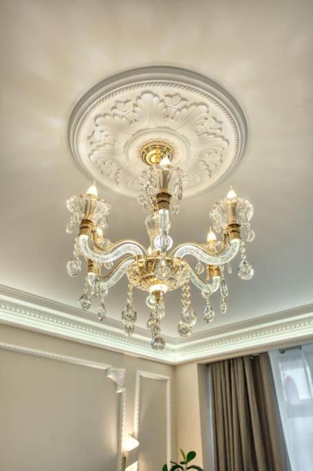 Charming Apart New 2 Bedrooms With Aircon Paris Ngoại thất bức ảnh