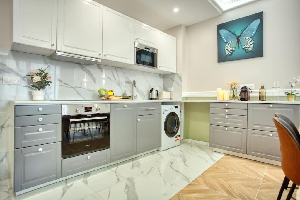 Charming Apart New 2 Bedrooms With Aircon Paris Ngoại thất bức ảnh